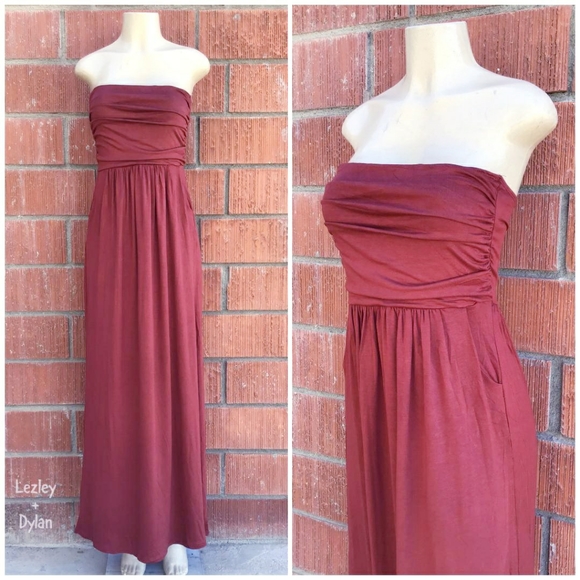 DanburyLane Dresses & Skirts - Gorgeous Rust Brick Strapless Maxi Dress
